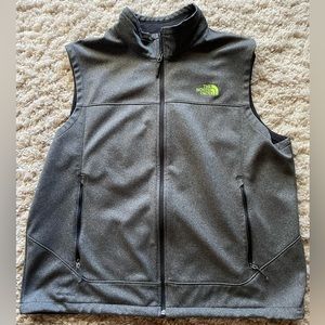 Men’s NorthFace Vest